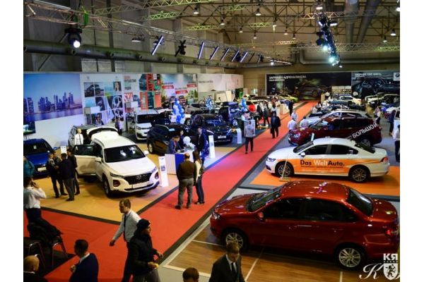 Что купить в автосалонах 2025 года